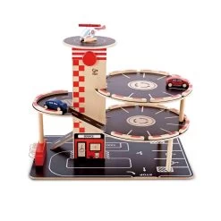 Hape Garage Et Station Service En Bois