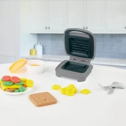 Coffret Play-Doh Kitchen Creations : Croque-monsieur -Merci tys p3 FULL 1044