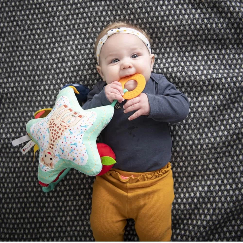 Étoile D'activités Sophie La Girafe : Star Activities 4 Étoile D'activités Sophie La Girafe : Star Activities – Image 4